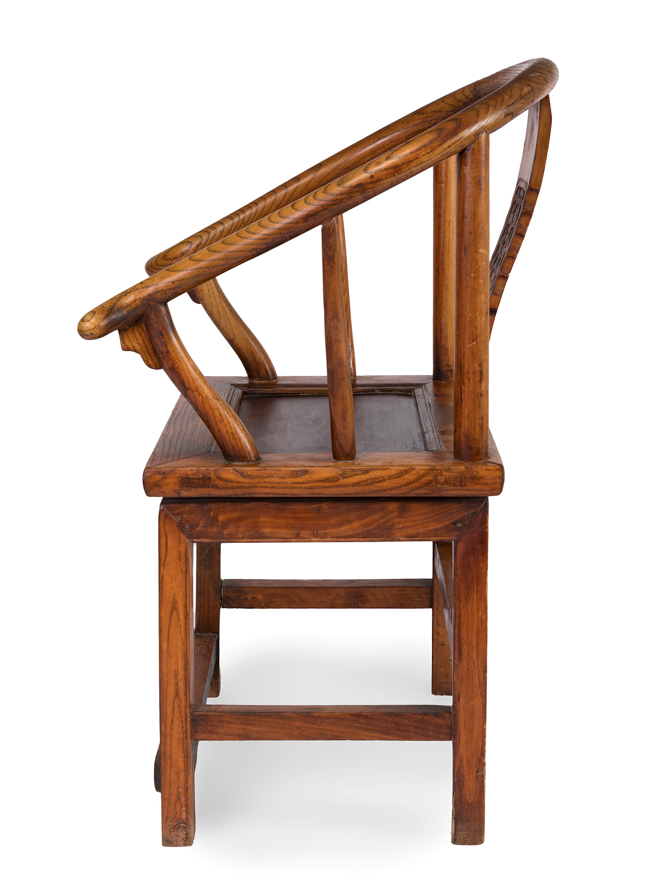 Horseshoe chair. China, 19th century.Jumu (southern elm) wood.With an export stamp on the back of - Image 2 of 7