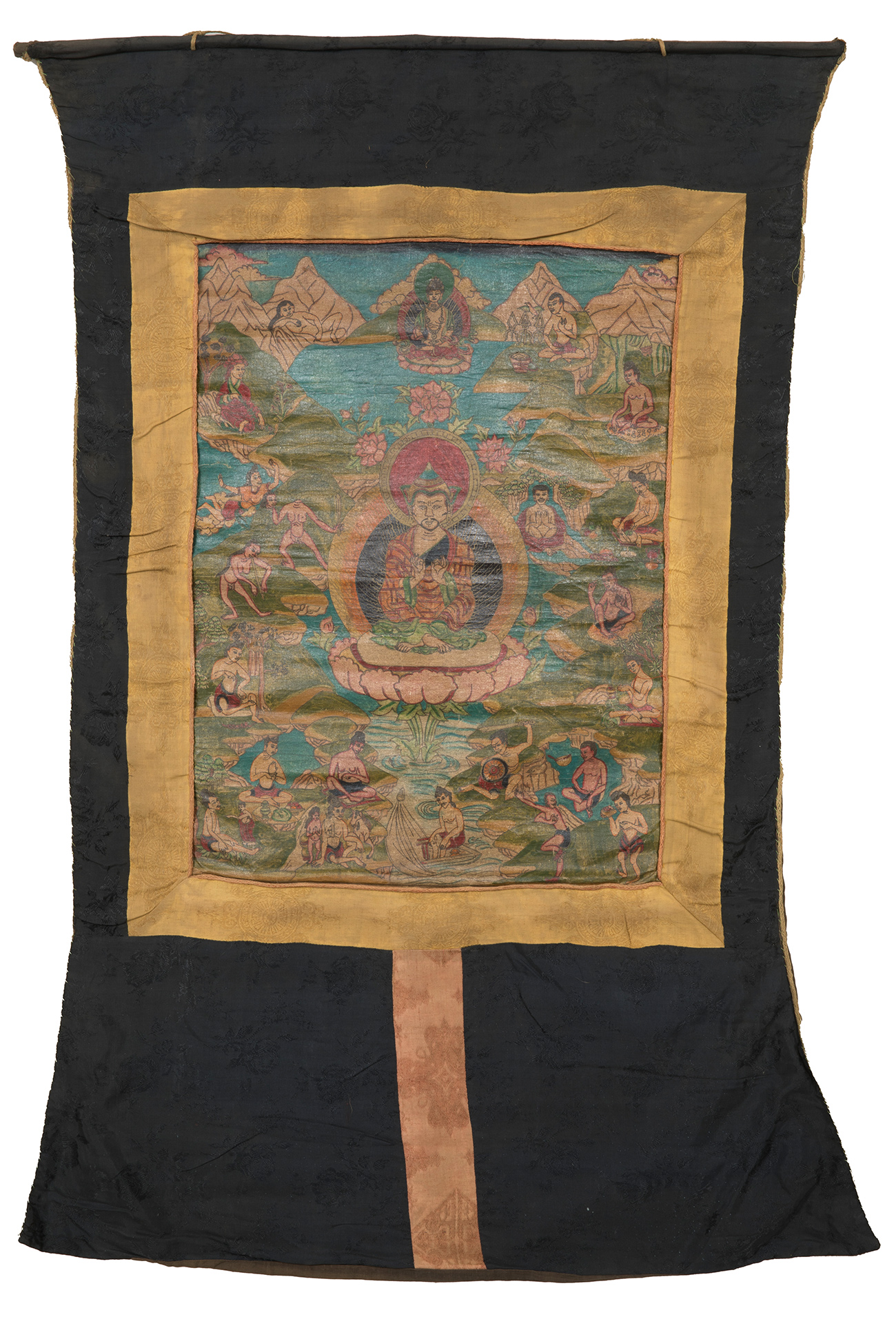 Thangka. Tibet, late 19th century.Painting on silk.Size: 100 x 71 cm.Tibetan thangkas are Buddhist