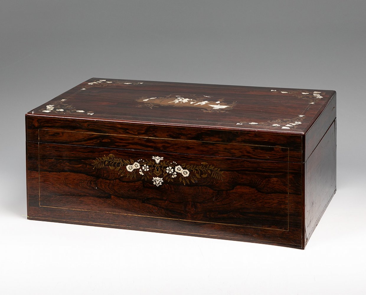 Portable writing-box. England, late 19th century.Rosewood frame with oriental-inspired decoration - Image 4 of 4