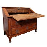 Bureau de Campagne in the Provençal style. France, 18th century.Walnut wood.Measurements: 104 x