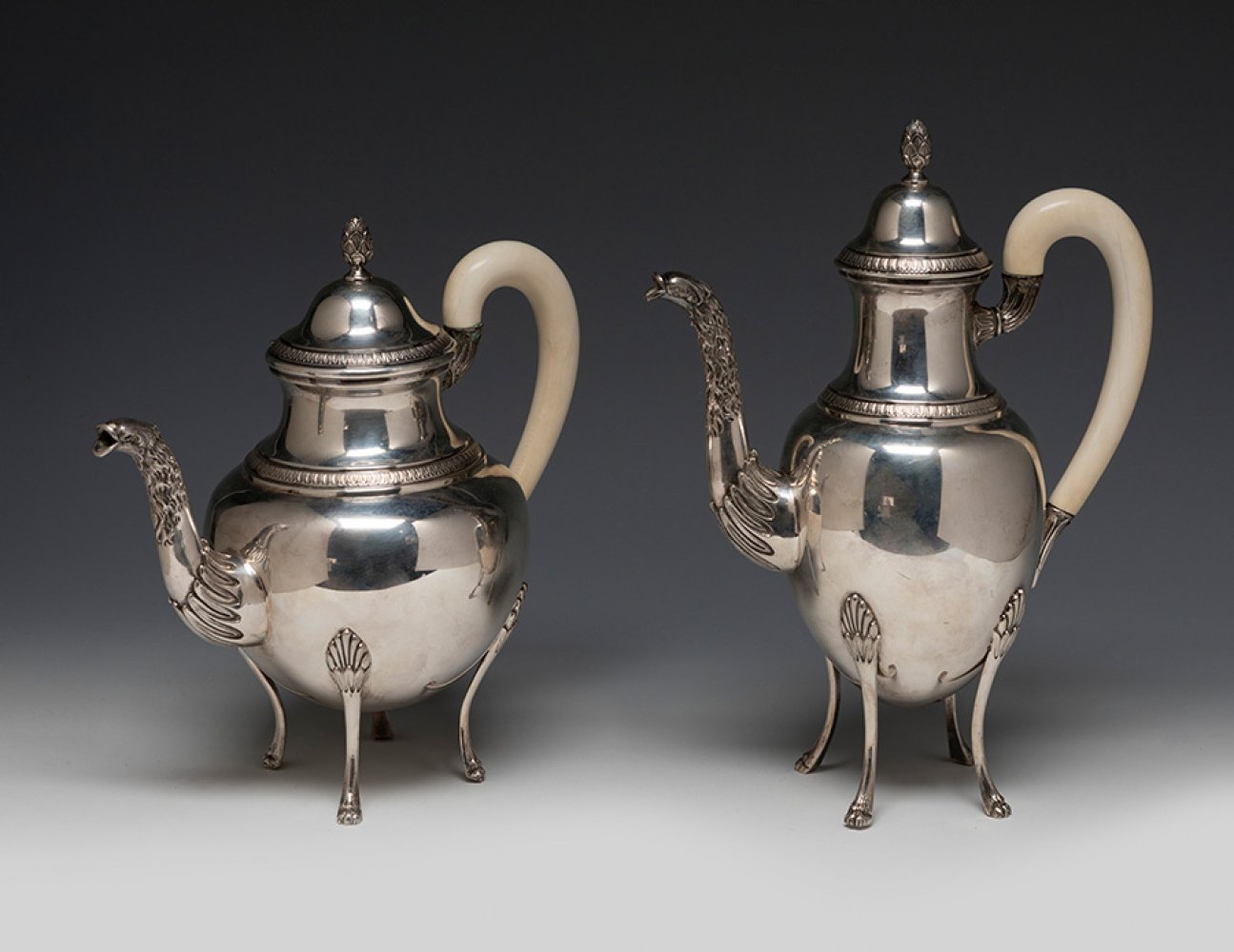 CESARE MARINAI coffee set. Milan, 20th century.In 800 silver and bone.With contrasts.Measurements: - Image 4 of 6