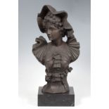 Spanish school of the 20th century."Bust of a lady with hat".Bronze sculpture with marble base.