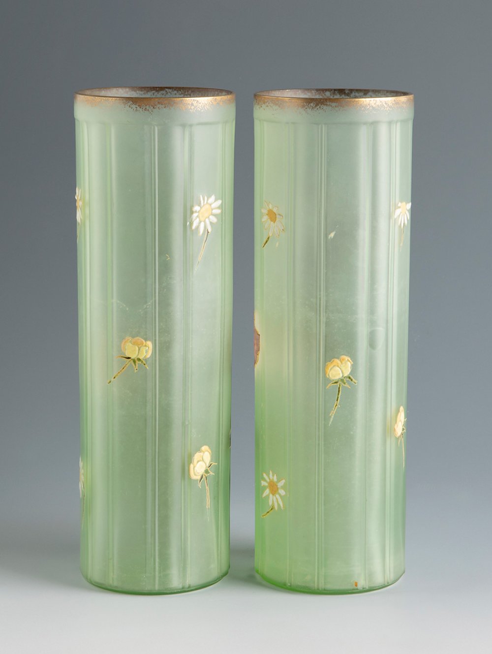 Pair of Art Nouveau vases LEGRAS & CIE. Montjoie, Saint Denis Glassworks. France, ca. 1905.Glass and - Image 3 of 3