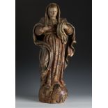 Spanish school, 17th century."Saint Veronica".In carved wood, gilded and polychrome.Lacks in the