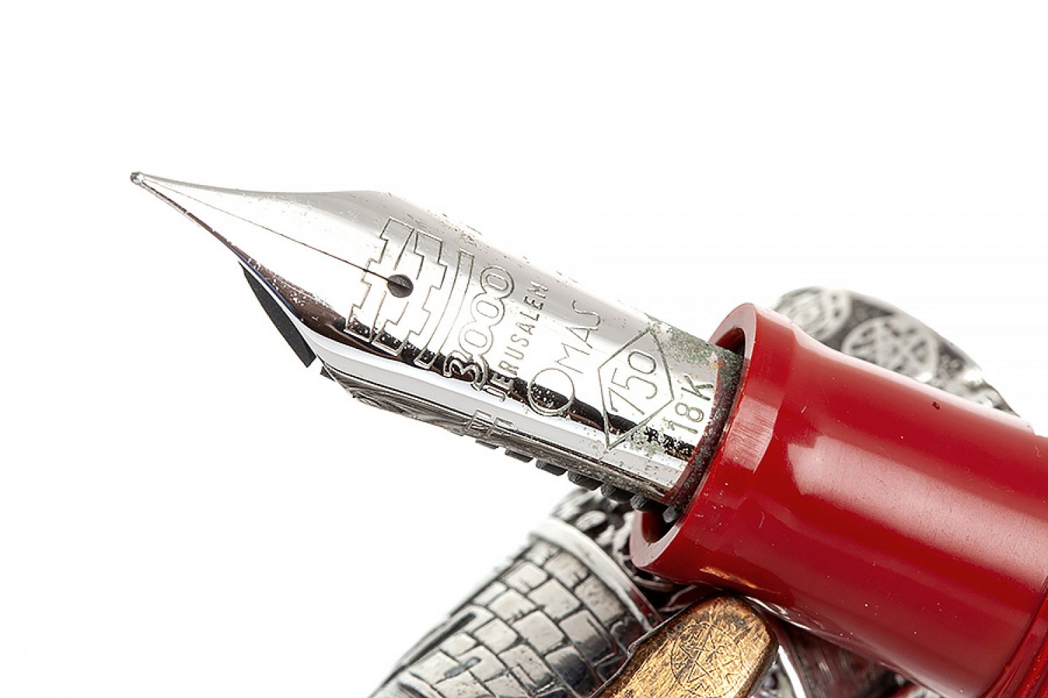 OMAS "JESURALEM 3000" FOUNTAIN PEN.Coral resin and silver barrel.Limited edition. Exemplary 0973.Nib - Image 2 of 3