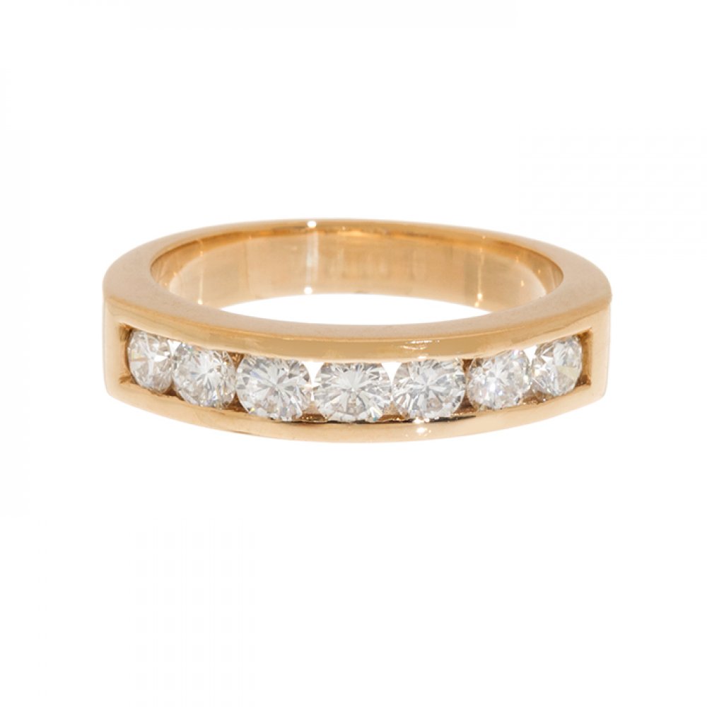 Ring in 18kt yellow gold with seven brilliant-cut diamonds, H colour, VS purity VS and ca. 0.70 cts. - Image 2 of 3