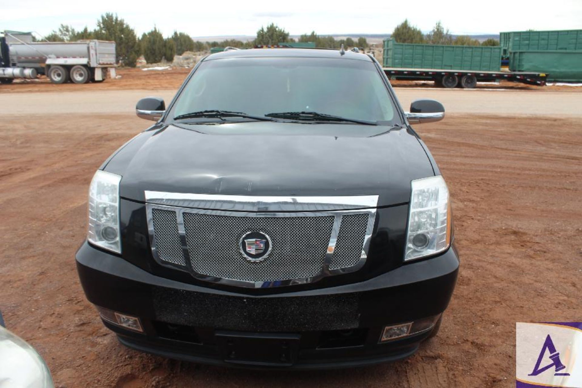 2008 Cadillac Escalade ESV AWD SUV - Image 3 of 24