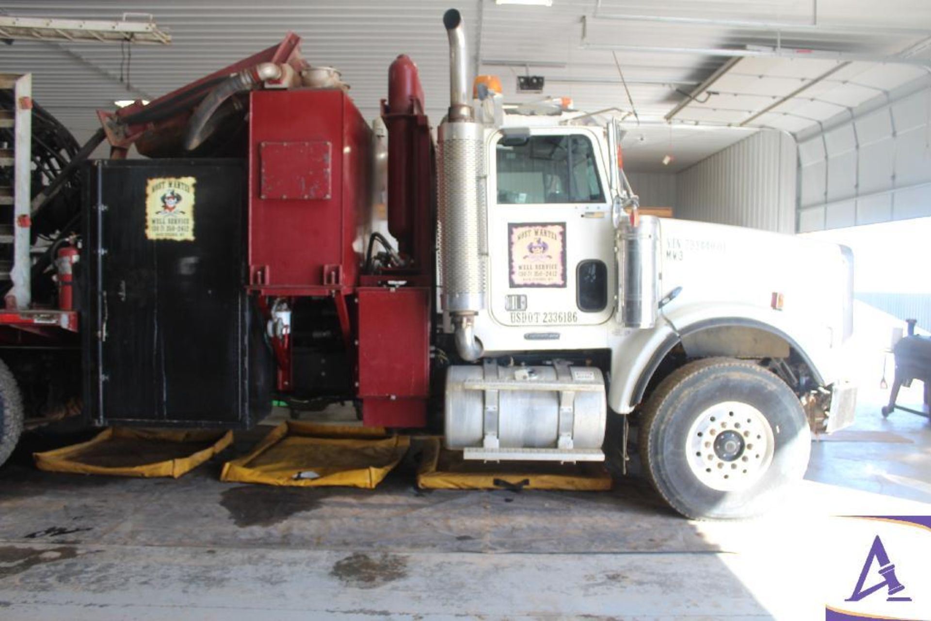 2007 Snub Pro 170K Truck Mounted on 2007 Freight Liner W/ CAT C-15 Power Pack W/ 11,900 Hrs. - Image 3 of 59