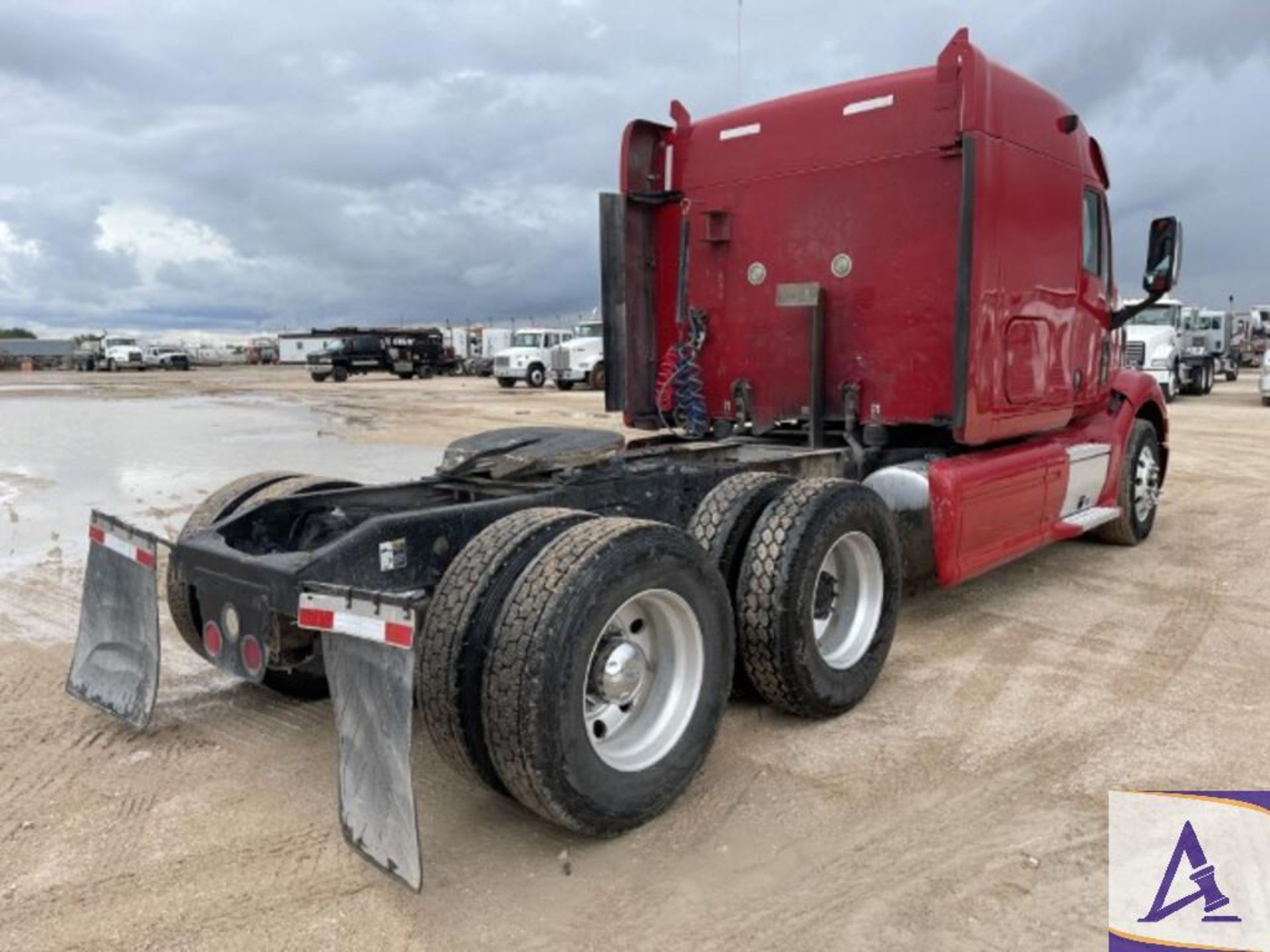 2012 Petebilt 587 - Image 3 of 6