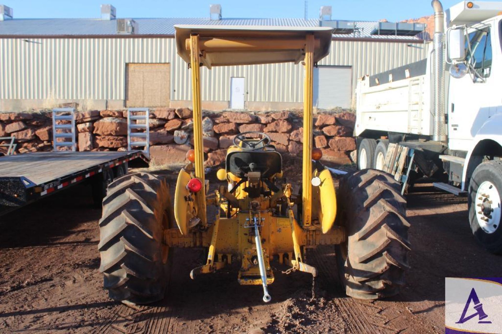 Ford 2910 4X4 Utility Tractor - Image 6 of 19