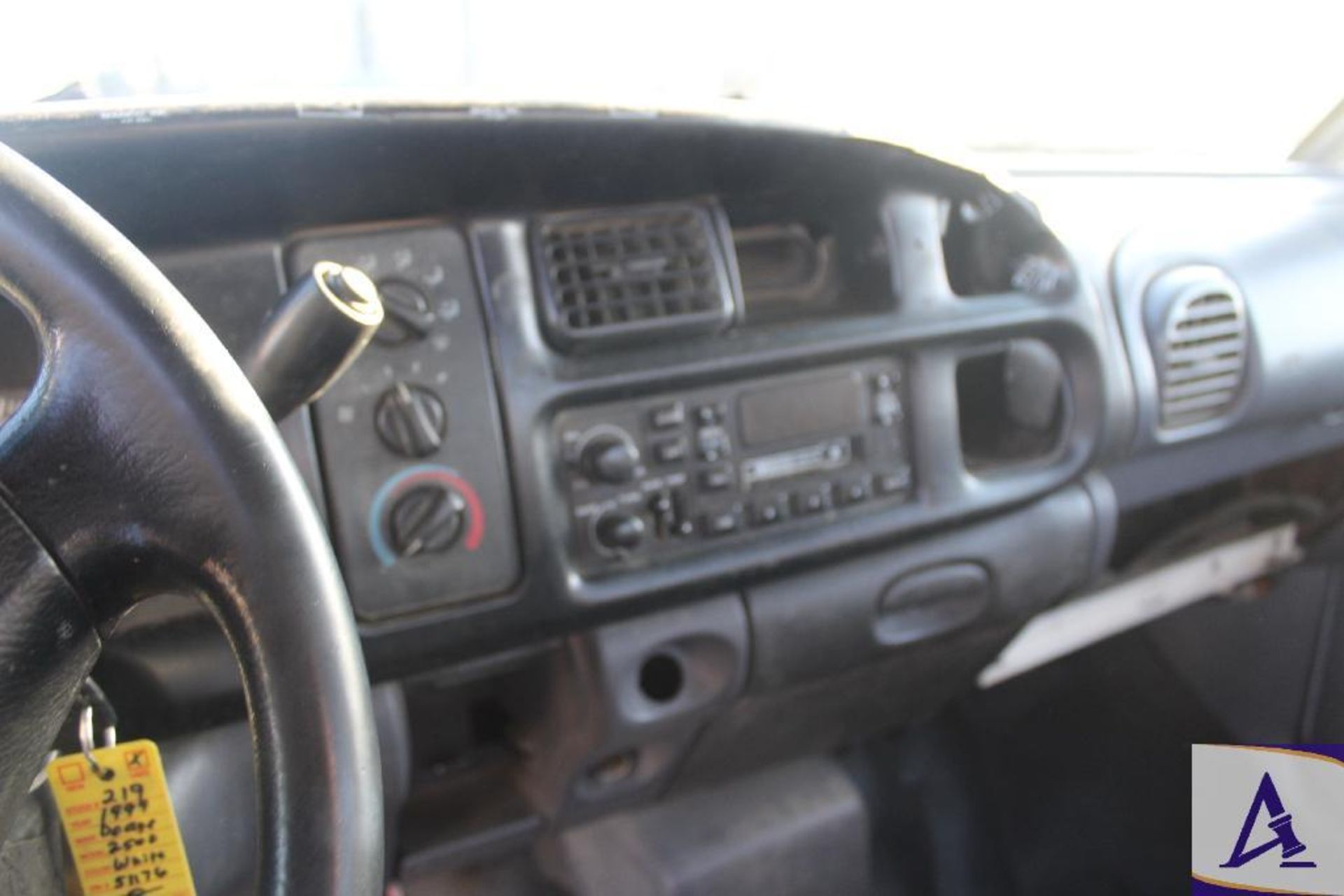 1999 Dodge RAM 2500 Single Cab Truck with Dump Bed - Image 10 of 19