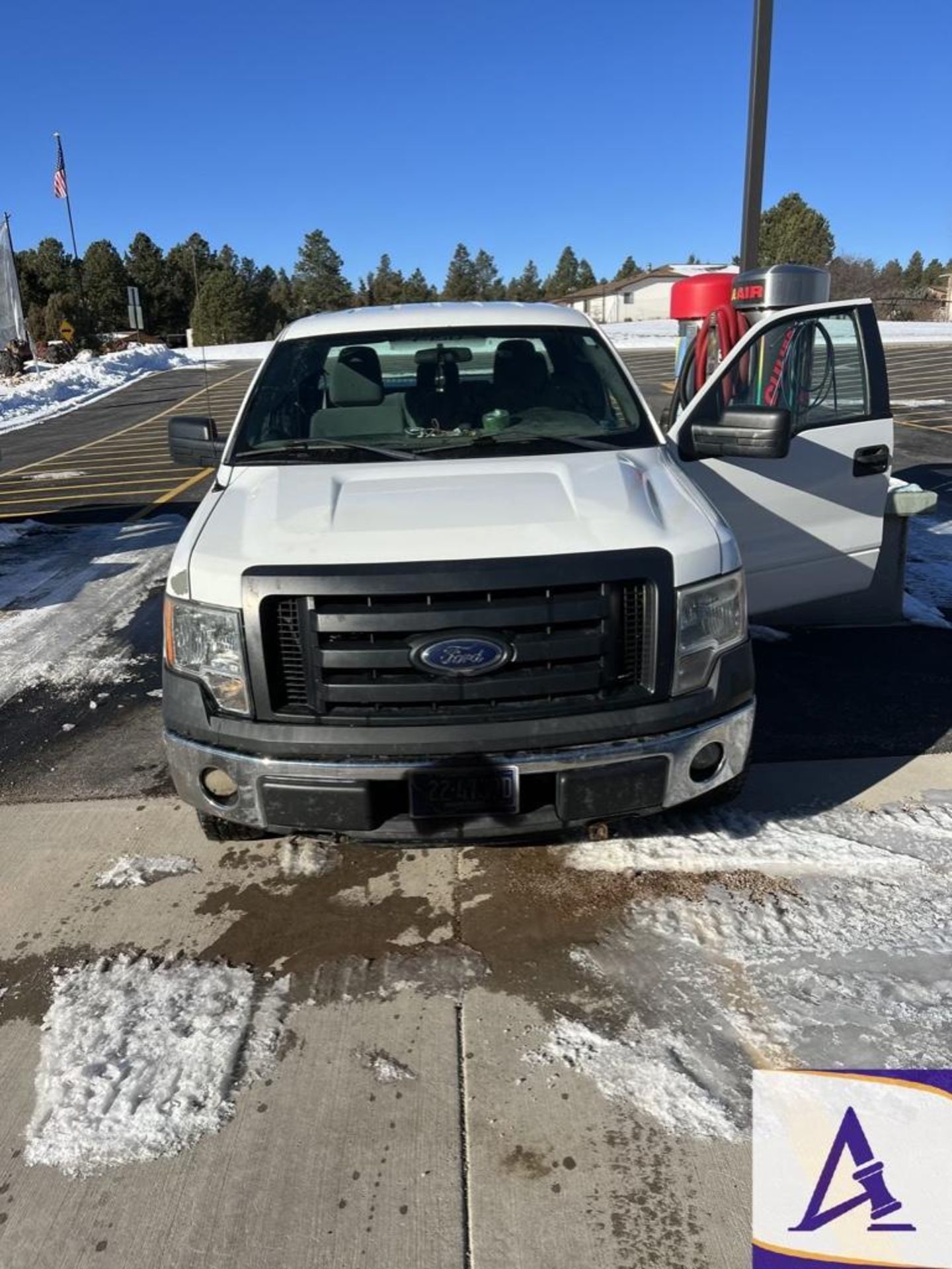 2011 Ford F-150 4x4 Extended Cab Pickup - Image 3 of 5