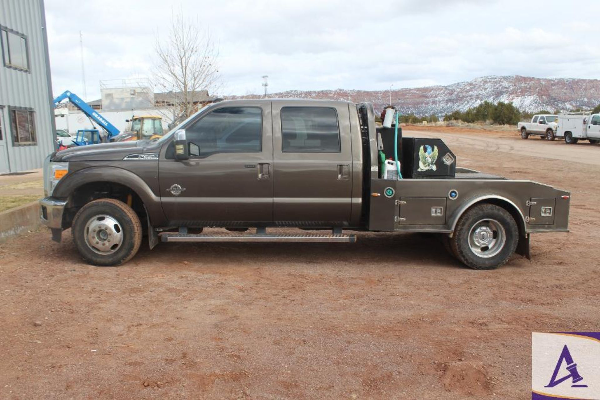 2015 Ford F350 4X4 Flatbed Pickup Truck - Image 2 of 29