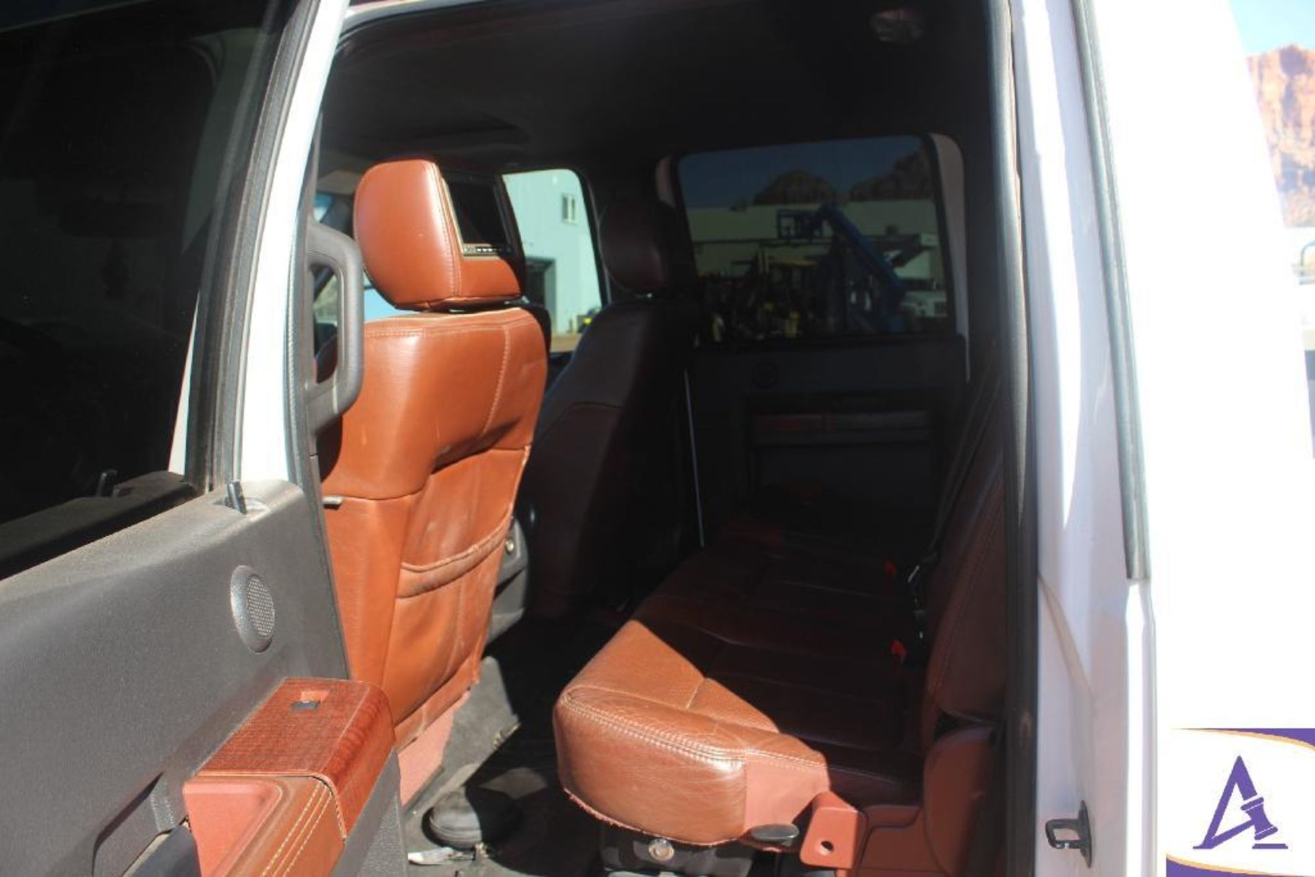 2011 F-250 4X4 Lariat Super Duty King Ranch - Image 13 of 27