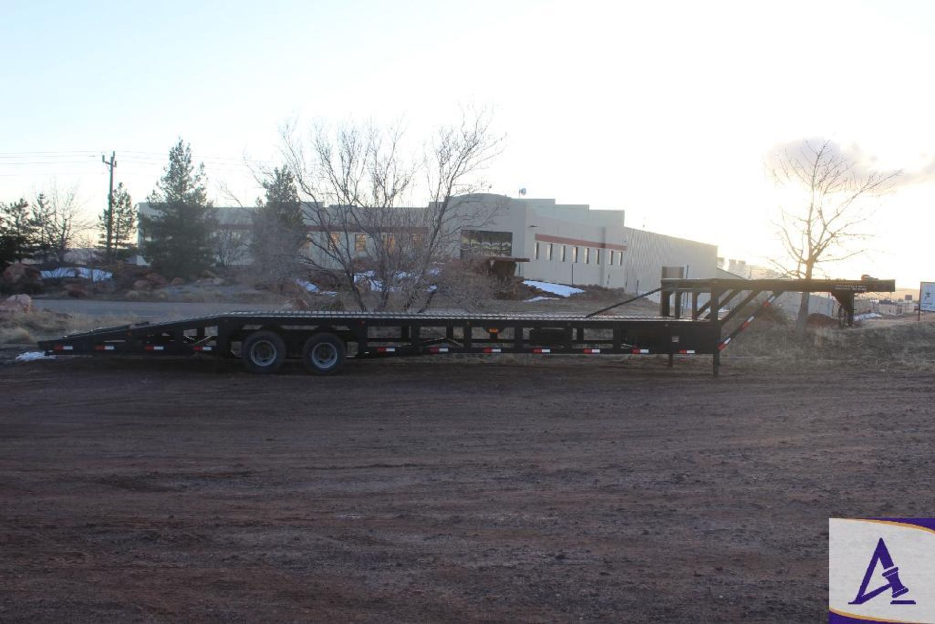 2015 Sun Country Gooseneck Drop Deck Trailer