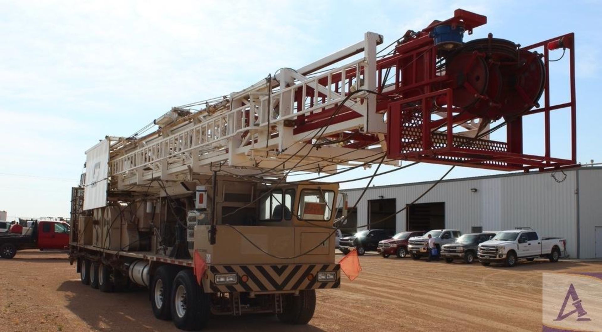 2008 IronTech SR242 Well Service Rig, 102' Mast - Image 4 of 7