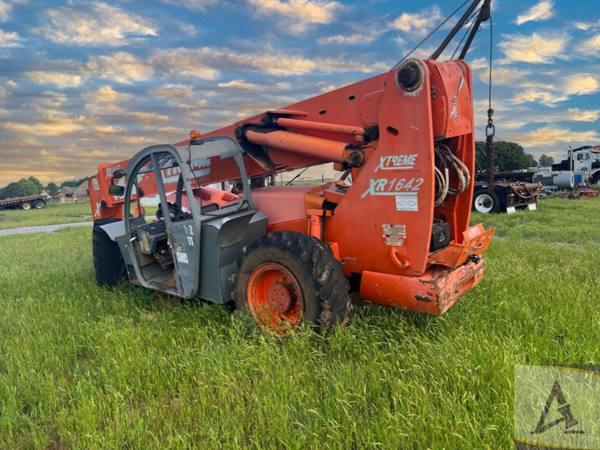 Xtreme XR-1642 Telehandler - Image 2 of 14