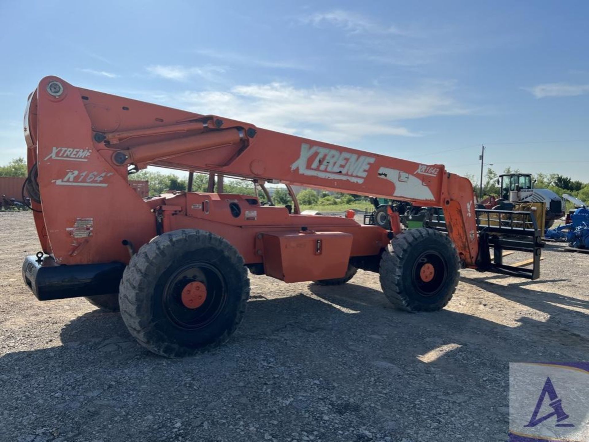 Extreme XR 1642 Telehandler, 16,000# Capacity, 42' Lift Height, OROPS - Image 15 of 50