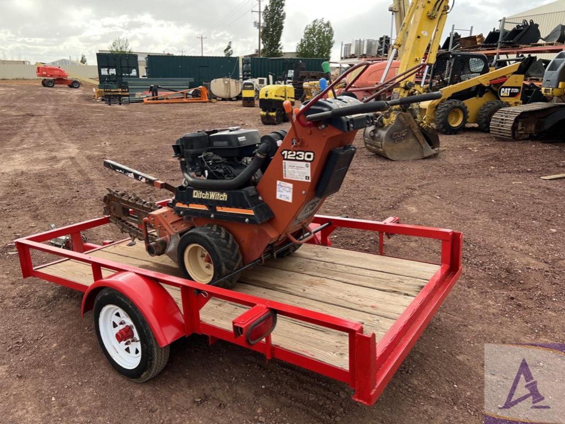 2004 Ditch Witch Trencher - Image 4 of 28