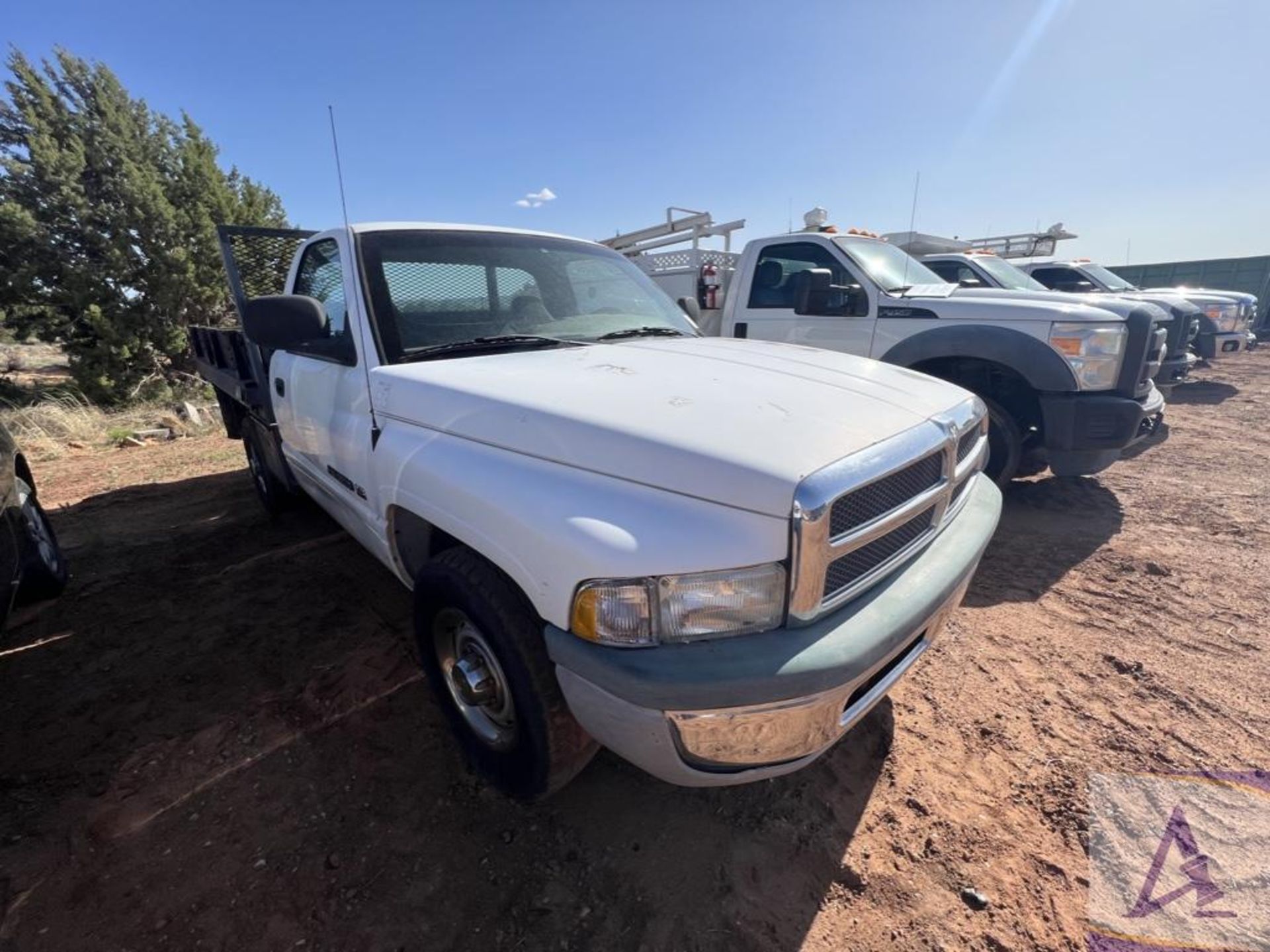 1999 Dodge Ram 2500 Flatbed Pickup - Image 6 of 32