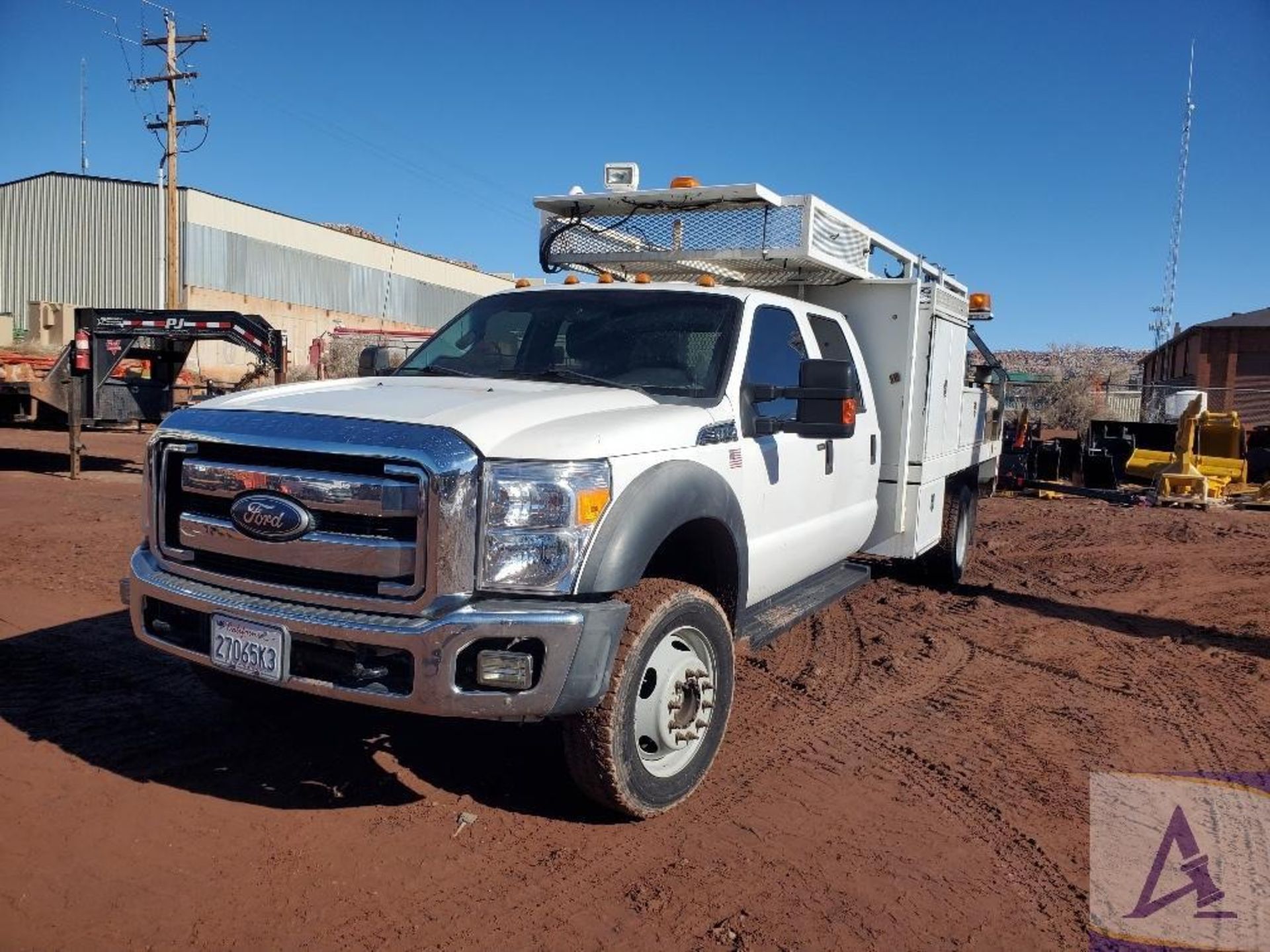 2011 Ford F-550 4x4 Crew Cab Pickup w/ Remote Start, Honda Generator, V10 Gas Engine - Image 3 of 46