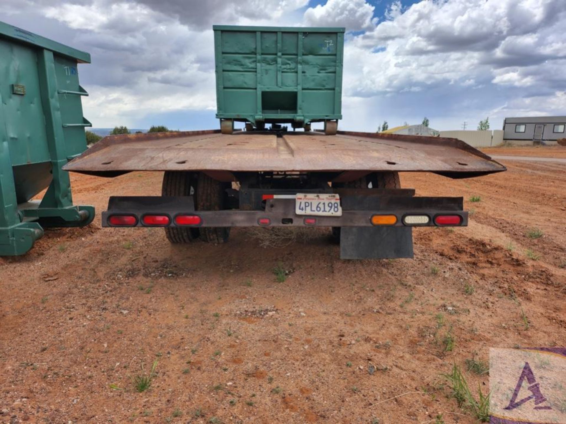 Hydraulic Container Trailer - Image 8 of 32