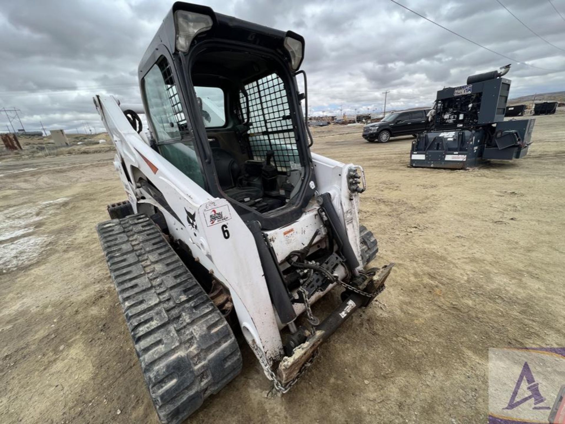 2017 Bobcat Model T870 Skid Steer - Image 15 of 28