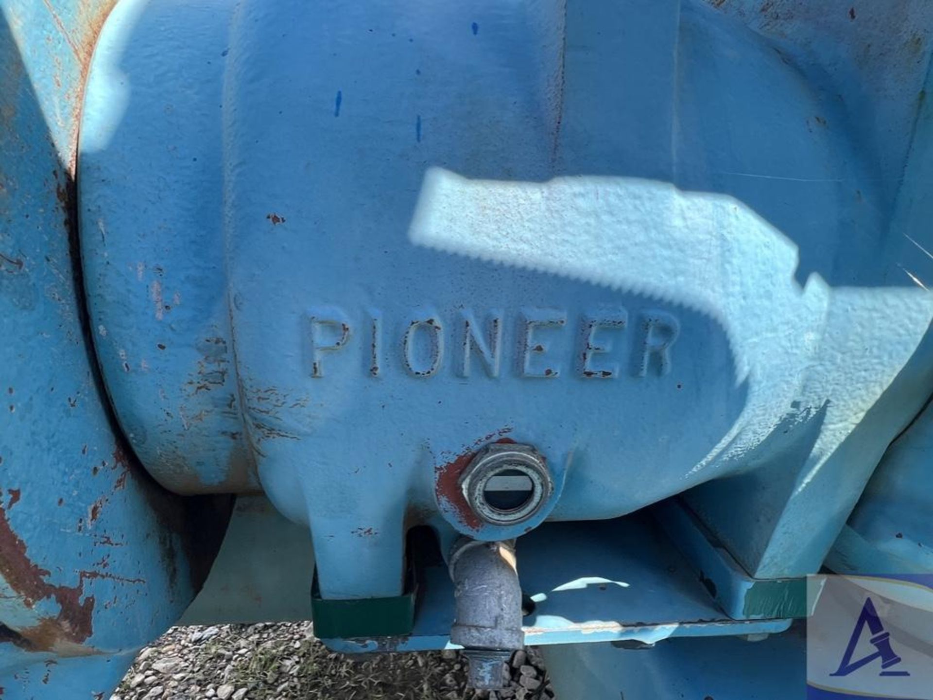 2013 Pioneer Water Transfer Pump, powered by Duetz 6-cyl. diesel engine - Image 10 of 19