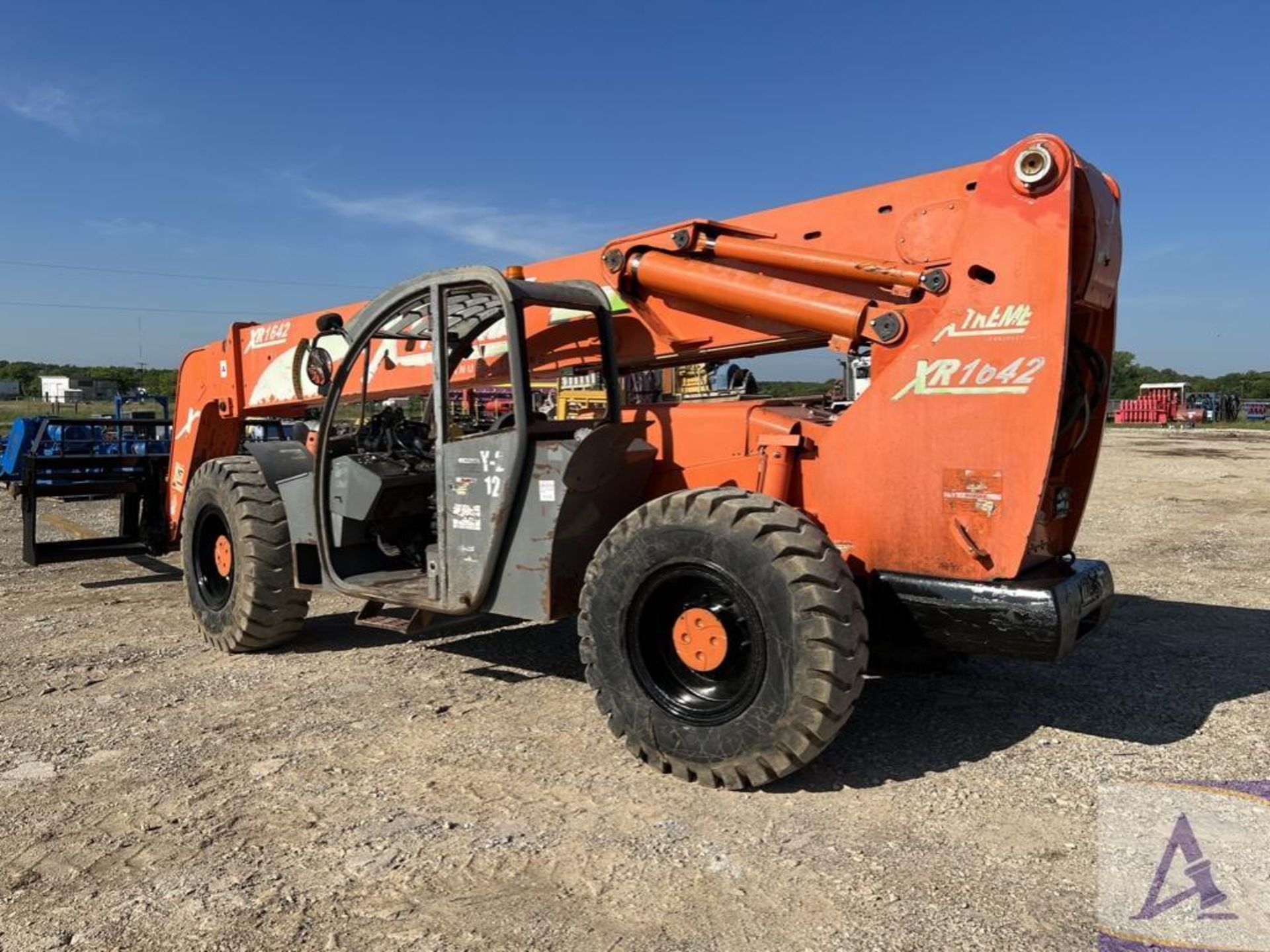 Extreme XR 1642 Telehandler, 16,000# Capacity, 42' Lift Height, OROPS - Image 6 of 50