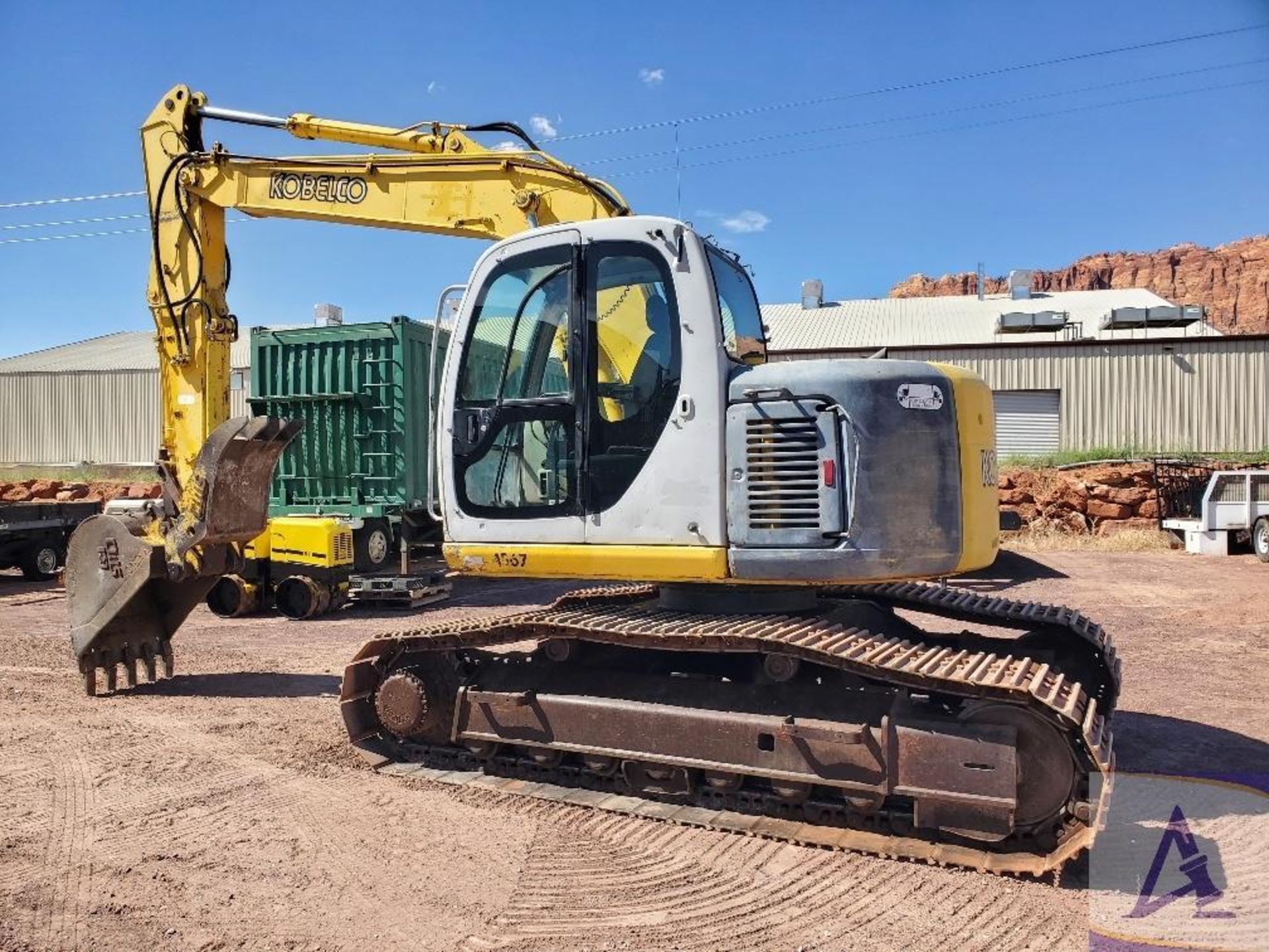 2000 Kobelco SK135SRL Excavator - Image 3 of 44