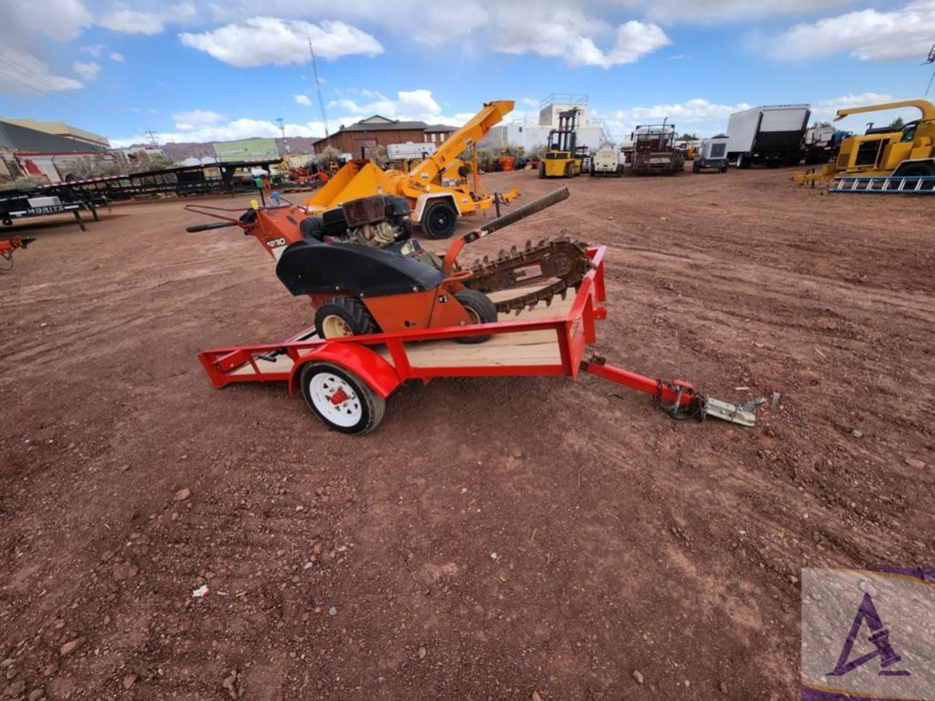 2004 Ditch Witch Trencher - Image 9 of 28