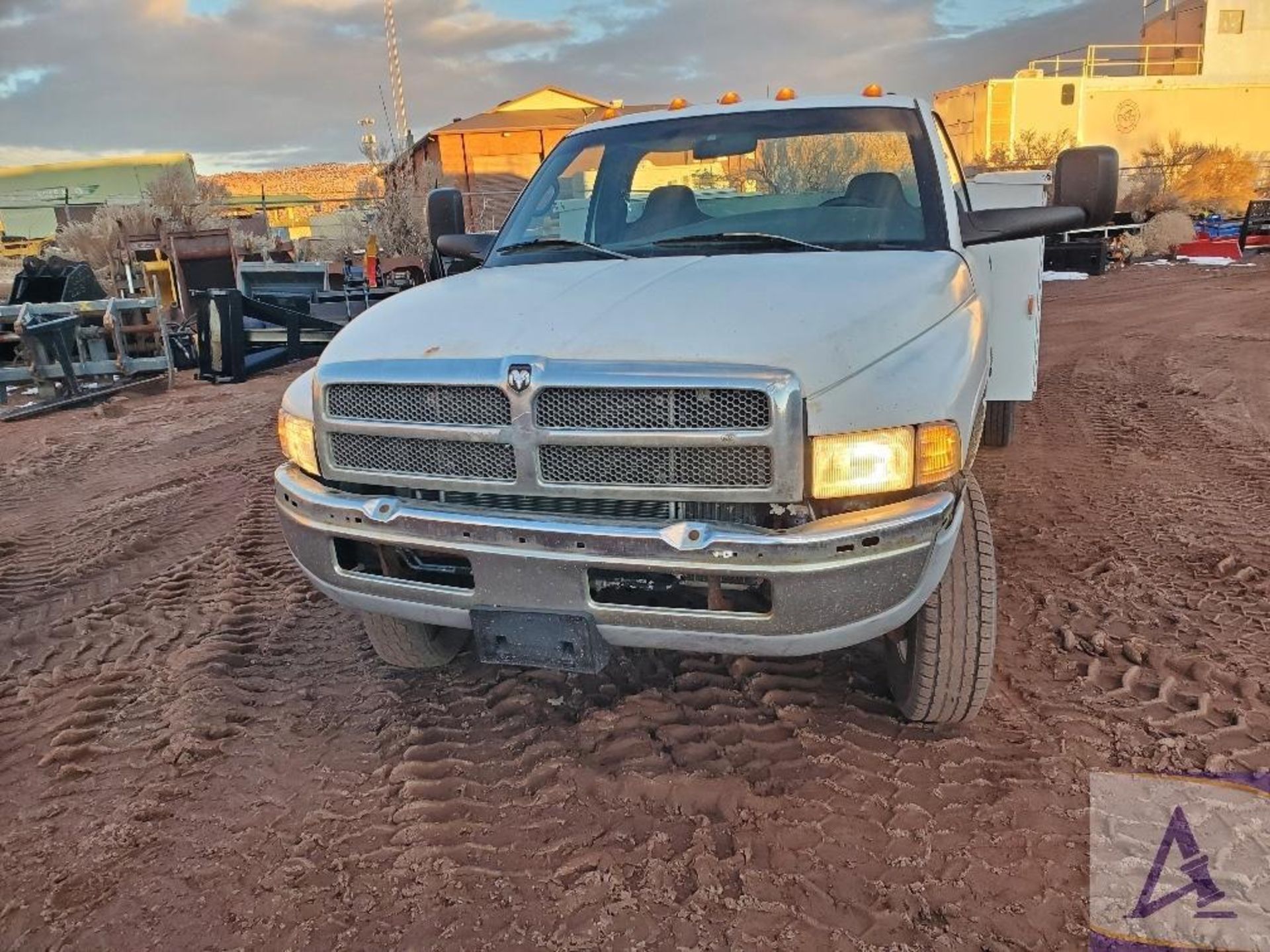 2001 Dodge Ram 3500 Mechanics Truck - Image 21 of 44