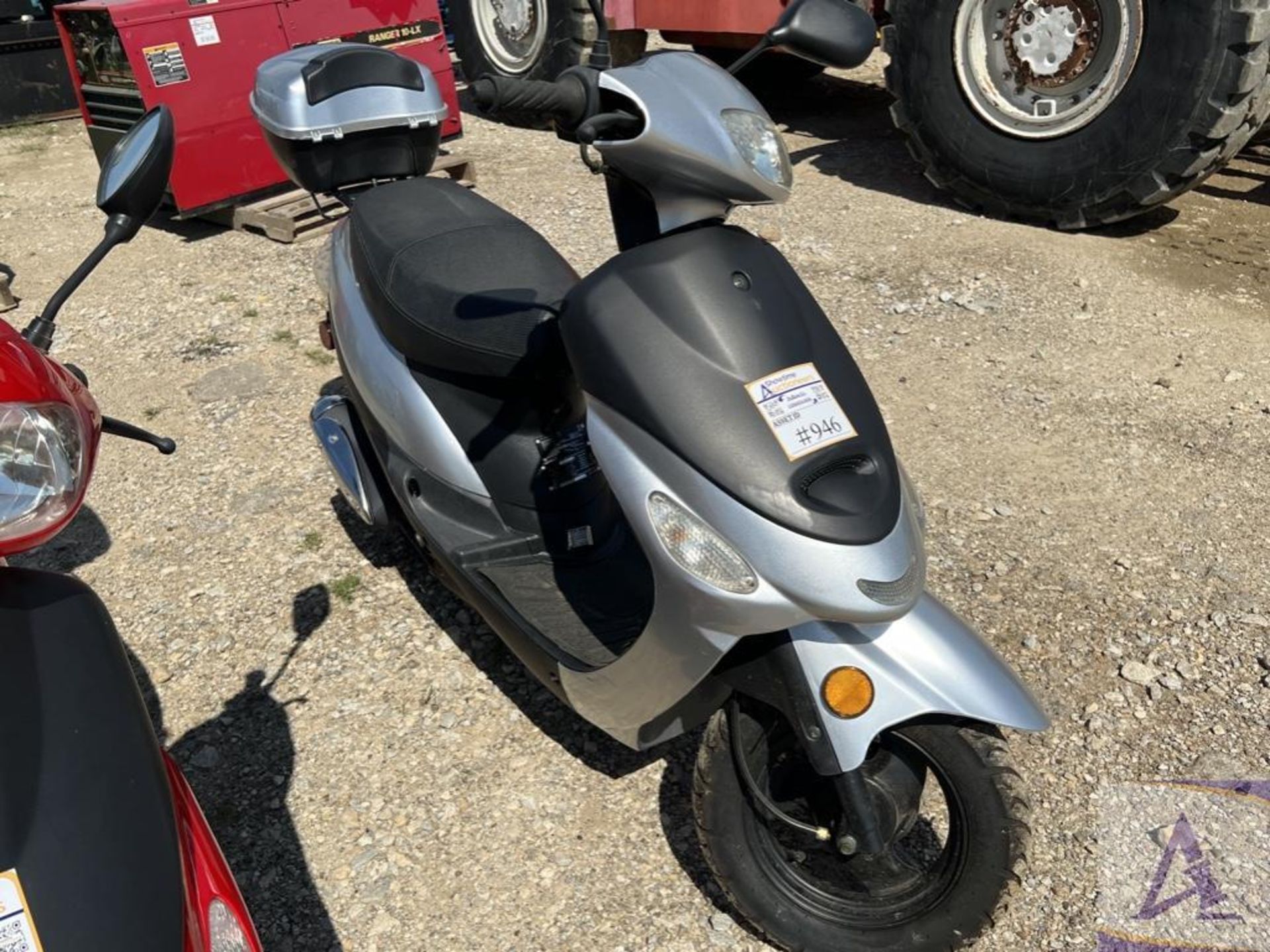 2019 Scooter with only 113 miles!