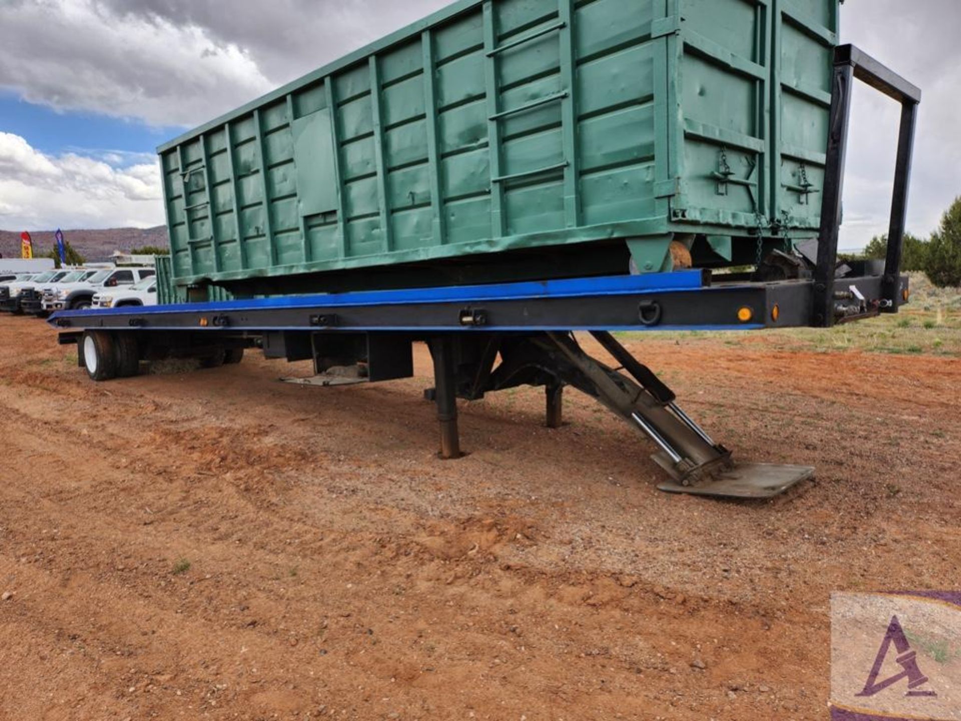 Hydraulic Container Trailer - Image 9 of 32