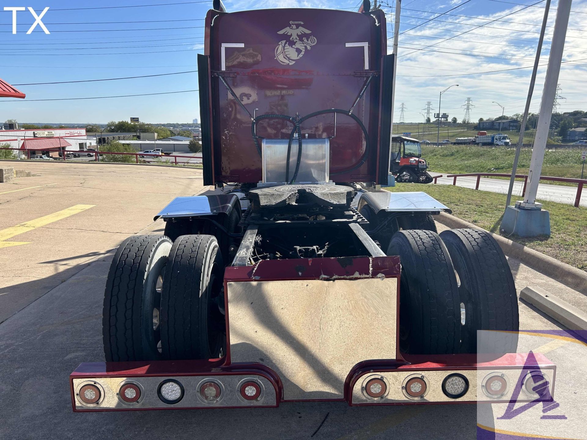 2016 Kenworth W900 Truck Tractor with Sleeper,Wet Kit - Image 8 of 25