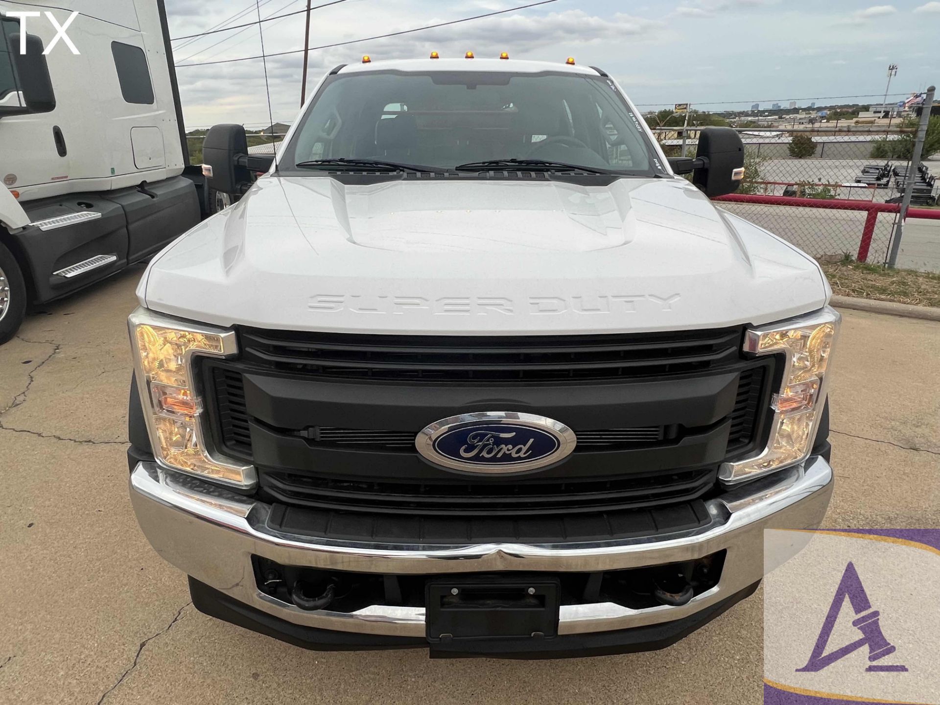 2019 Ford F550 4x4 Crew Cab Fuel Truck, Ingersoll-Rand Air Compressor, Toolboxes! - Image 4 of 20