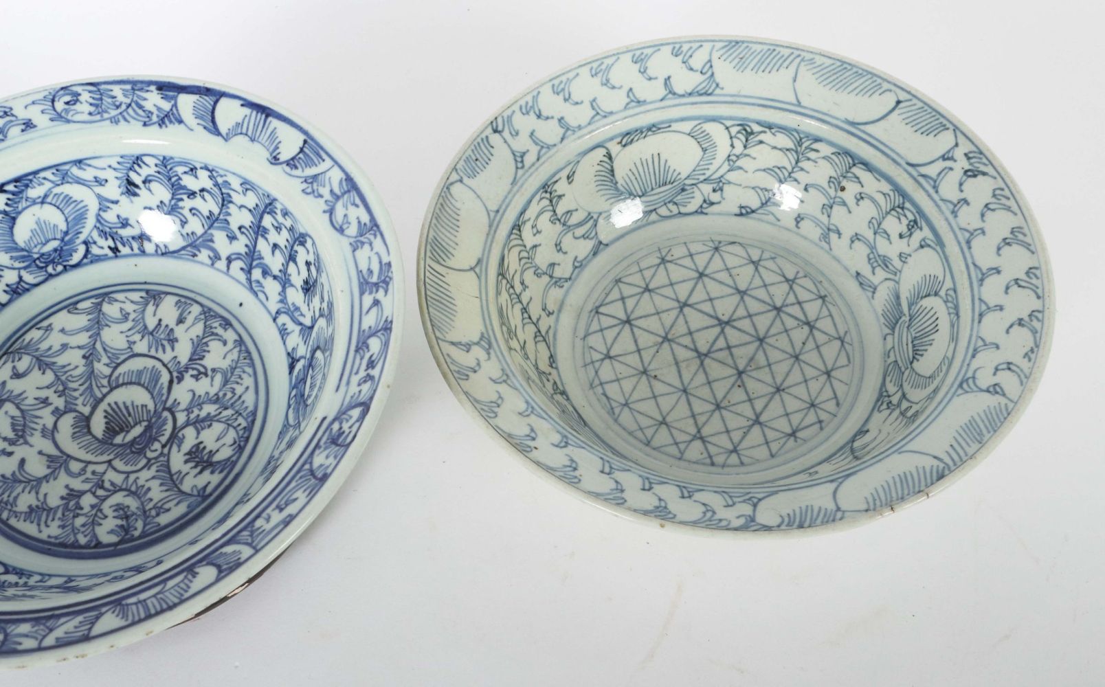 Drei Schalen im Blau-Weiß Dekor China, - Image 4 of 5