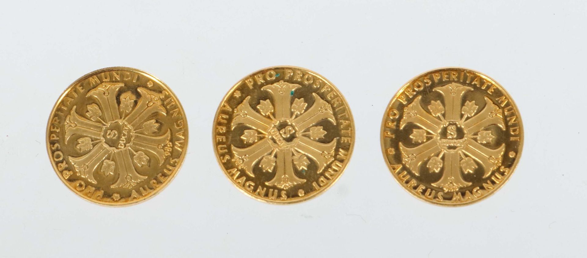 3 Aureus Magnus-Goldmünzen Gold 980, - Image 2 of 3