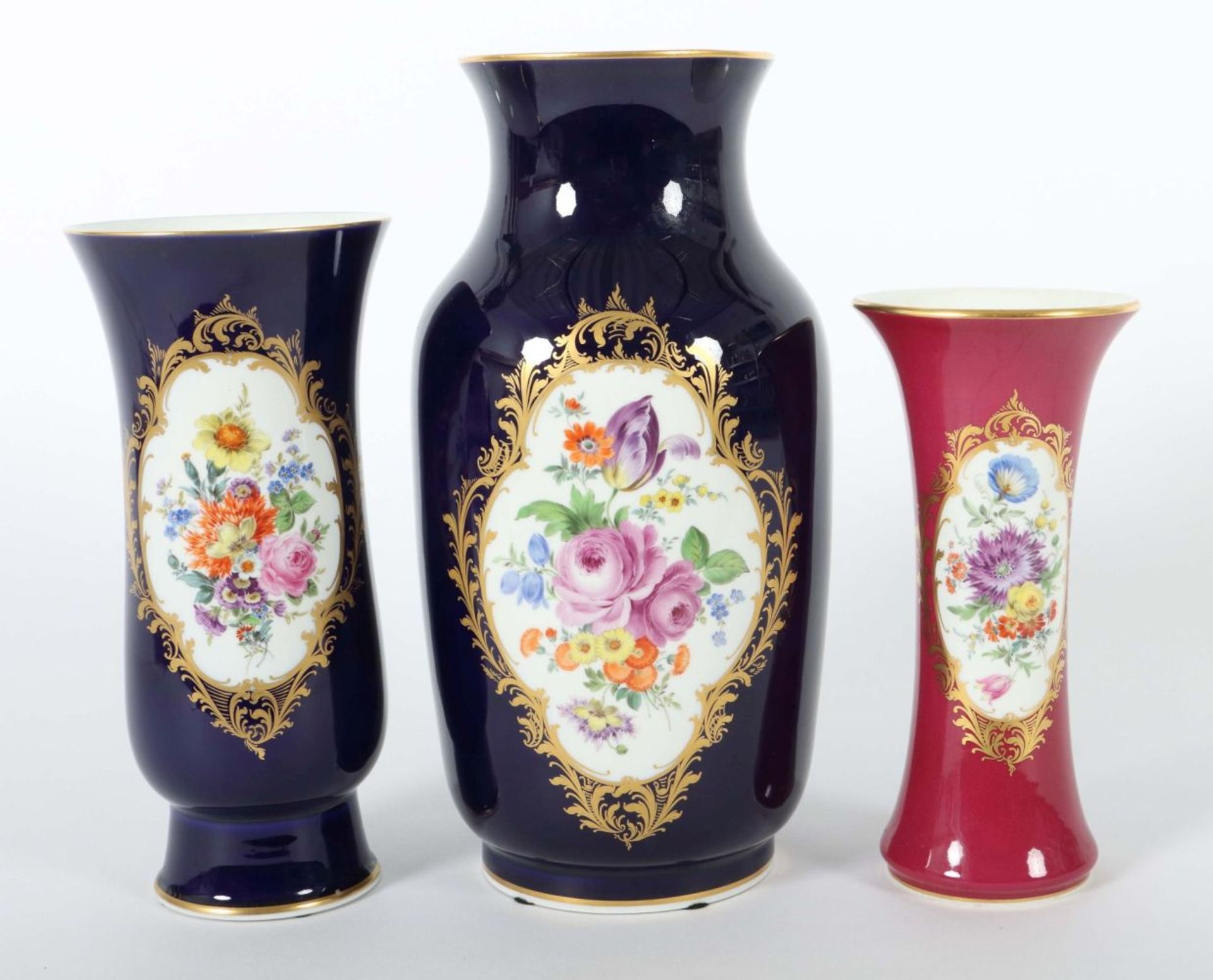 3 Vasen mit Blumendekor Meissen,