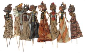 Sammlung von 8 Wayang Golék Puppen
