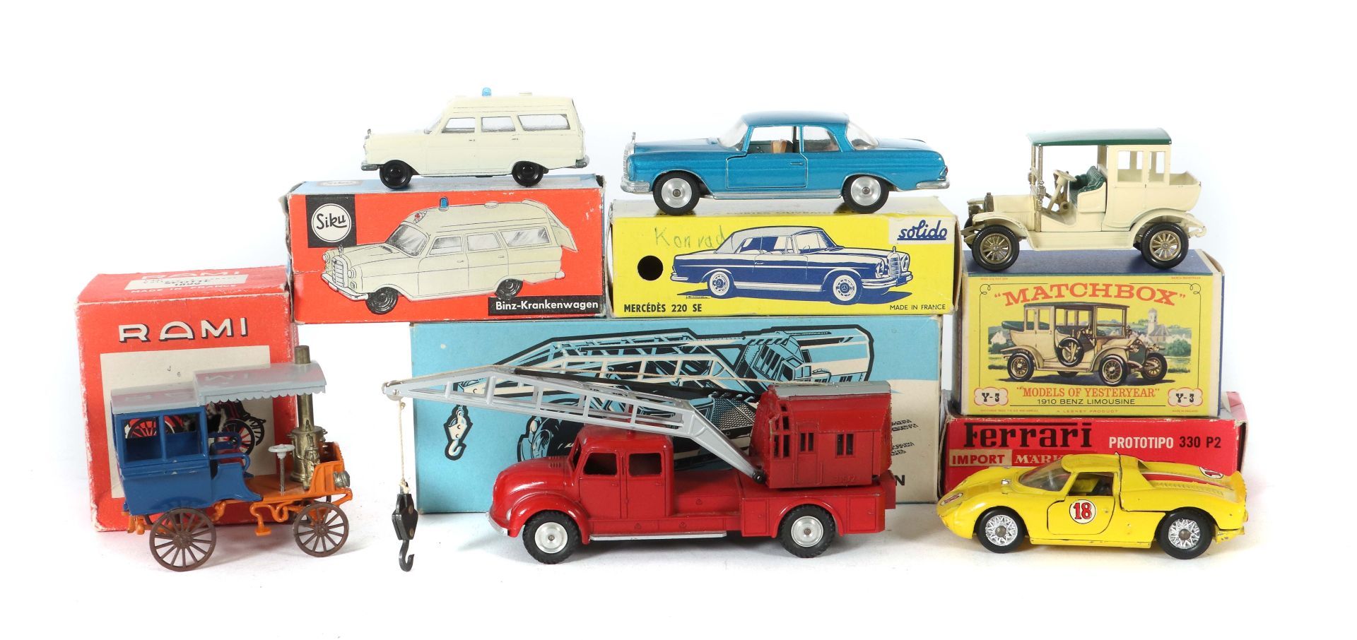 6 Modellfahrzeuge meist 1960er Jahre,