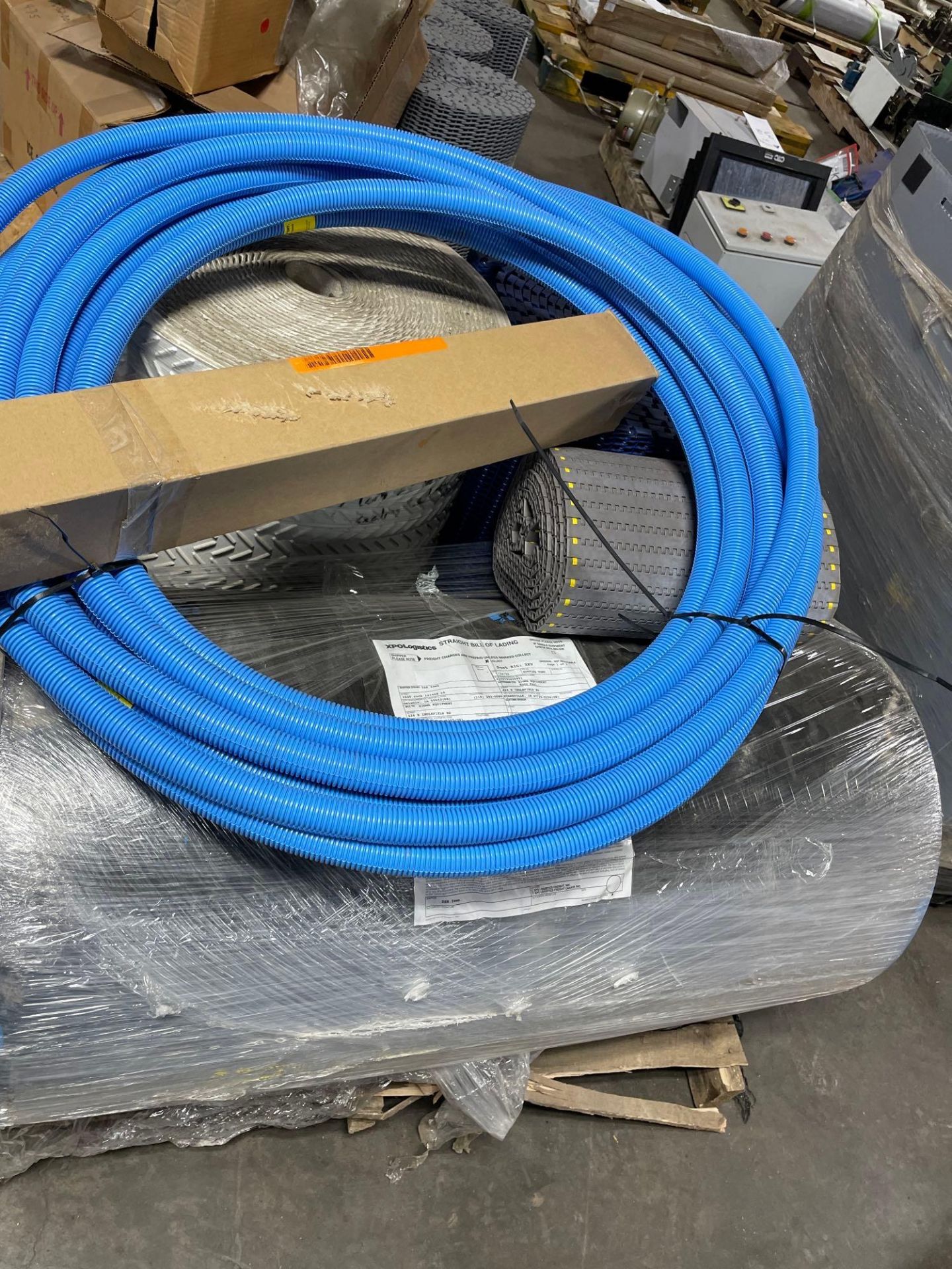 Pallet of Conveyor and Hoses - Image 3 of 12