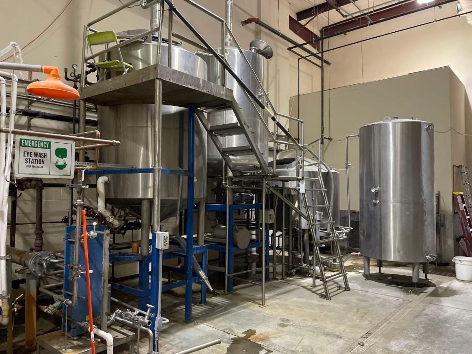 25 BBL Brewhouse, Mash Tun, Lauter Tun, Hot Liquor Tank, Bell & Gossett Shell / Tube Heat Exchanger - Image 21 of 23