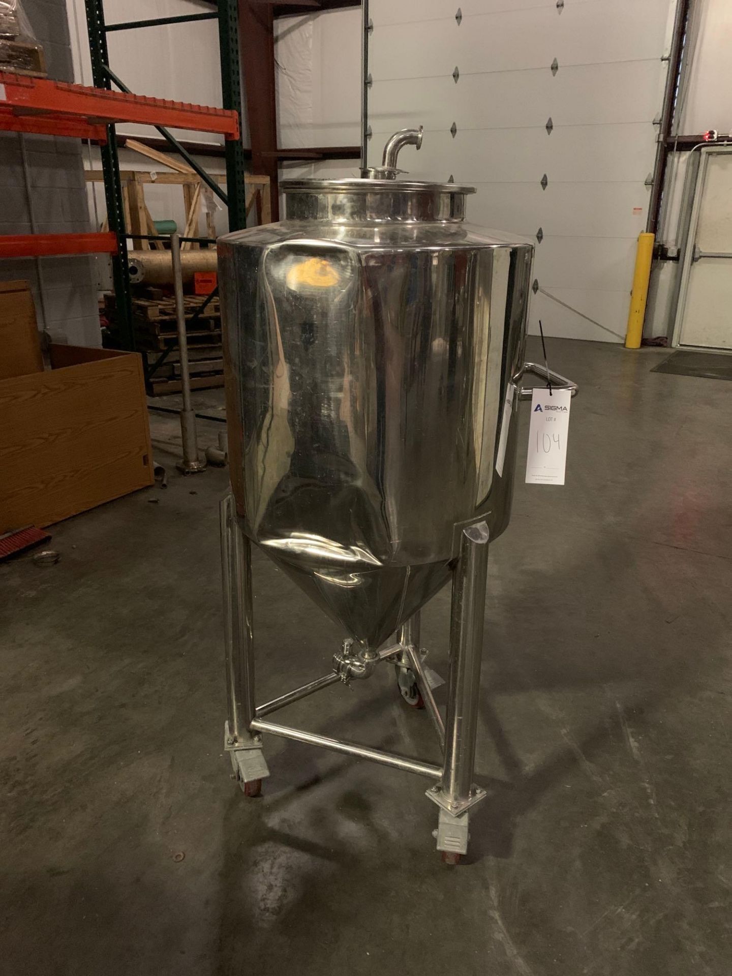 Fermentation Vessel - Image 3 of 7