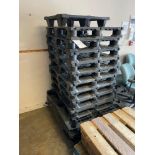 Plastic Pallets Heavy Duty (12)