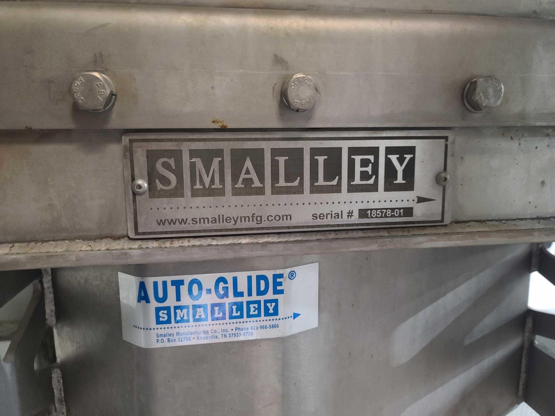 Smalley Auto-Glide Vibratory Conveyor - Image 6 of 8