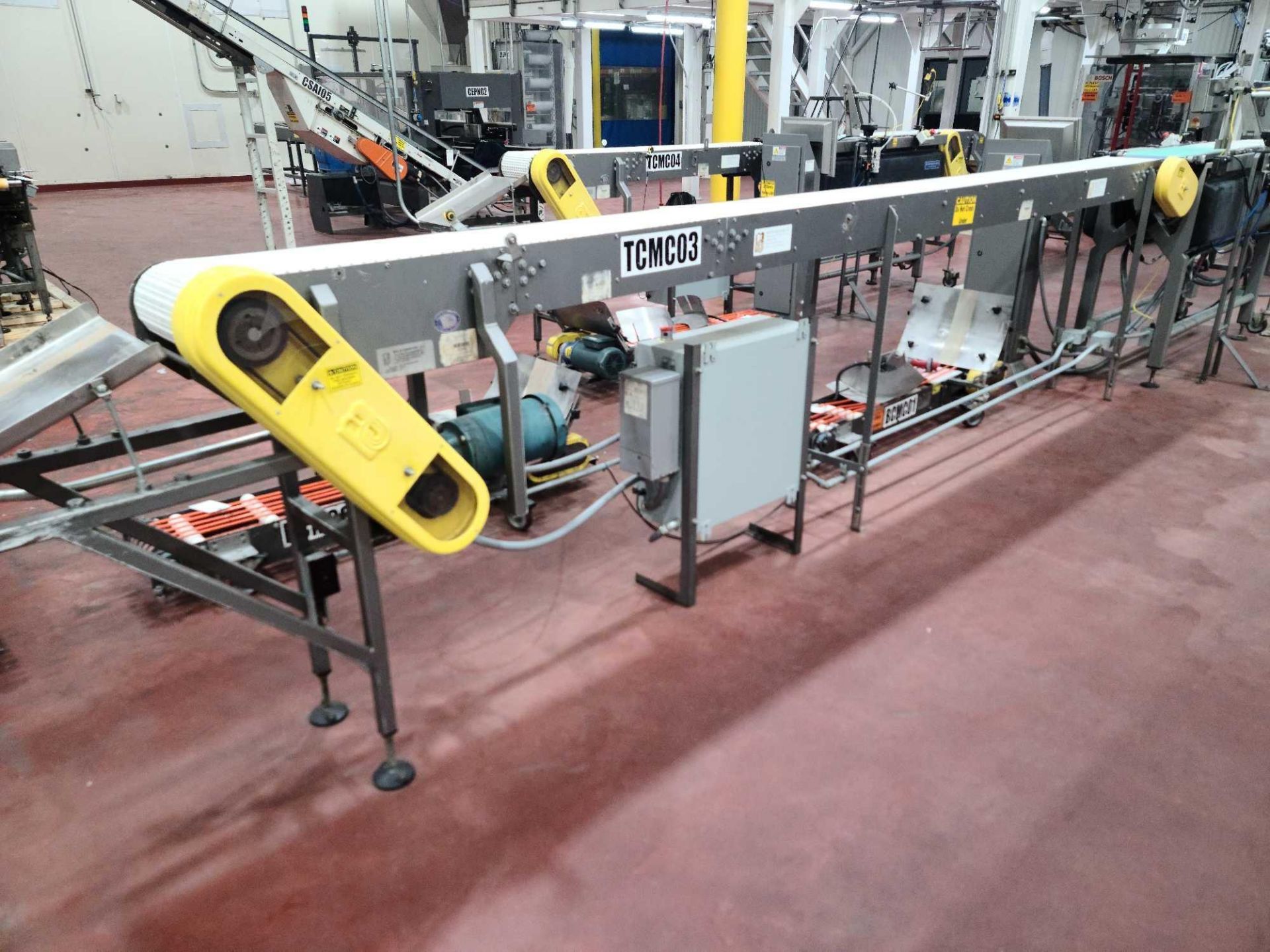 Multi-Conveyor 200"L x 10"W Plastic Mat-Top Conveyor - Image 3 of 6