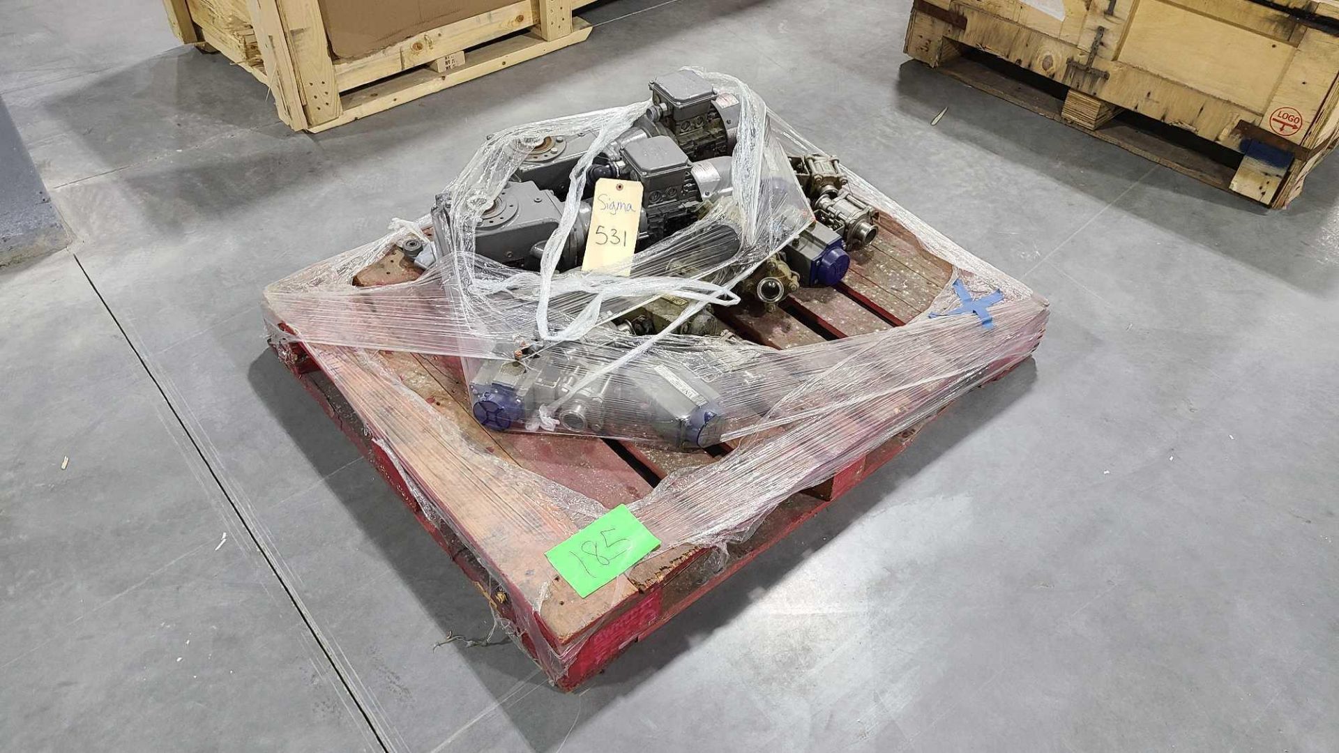 Pallet of Miscellaneous Motors and Valves - Image 4 of 4