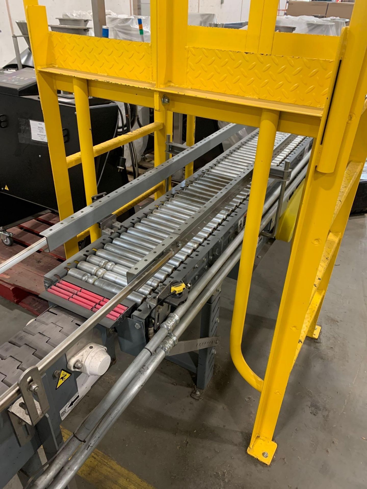 71' Roller Conveyor - Image 8 of 9