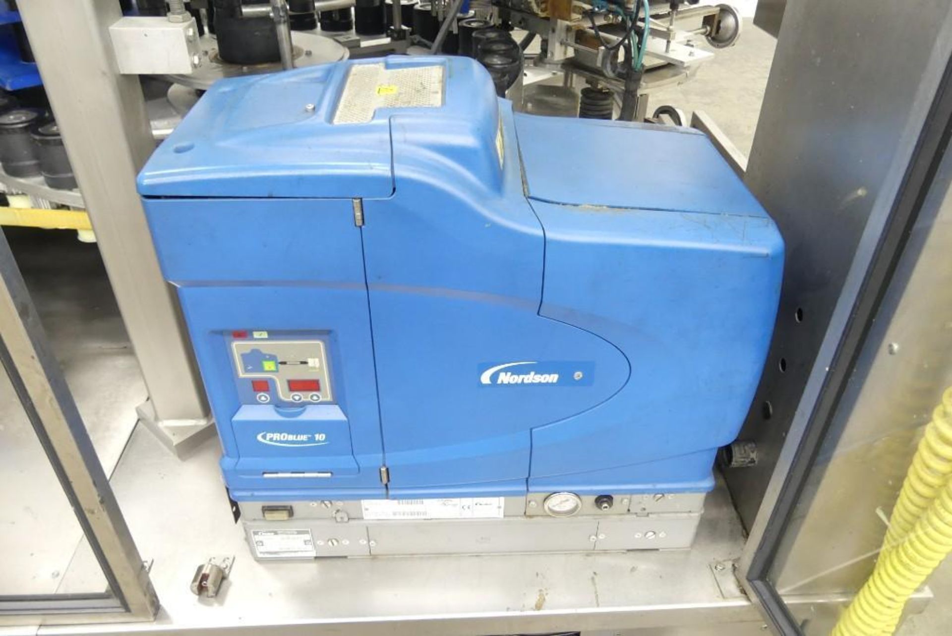 KHS Roland 32 HS High Speed Rotary Glue Labeler - Image 16 of 17